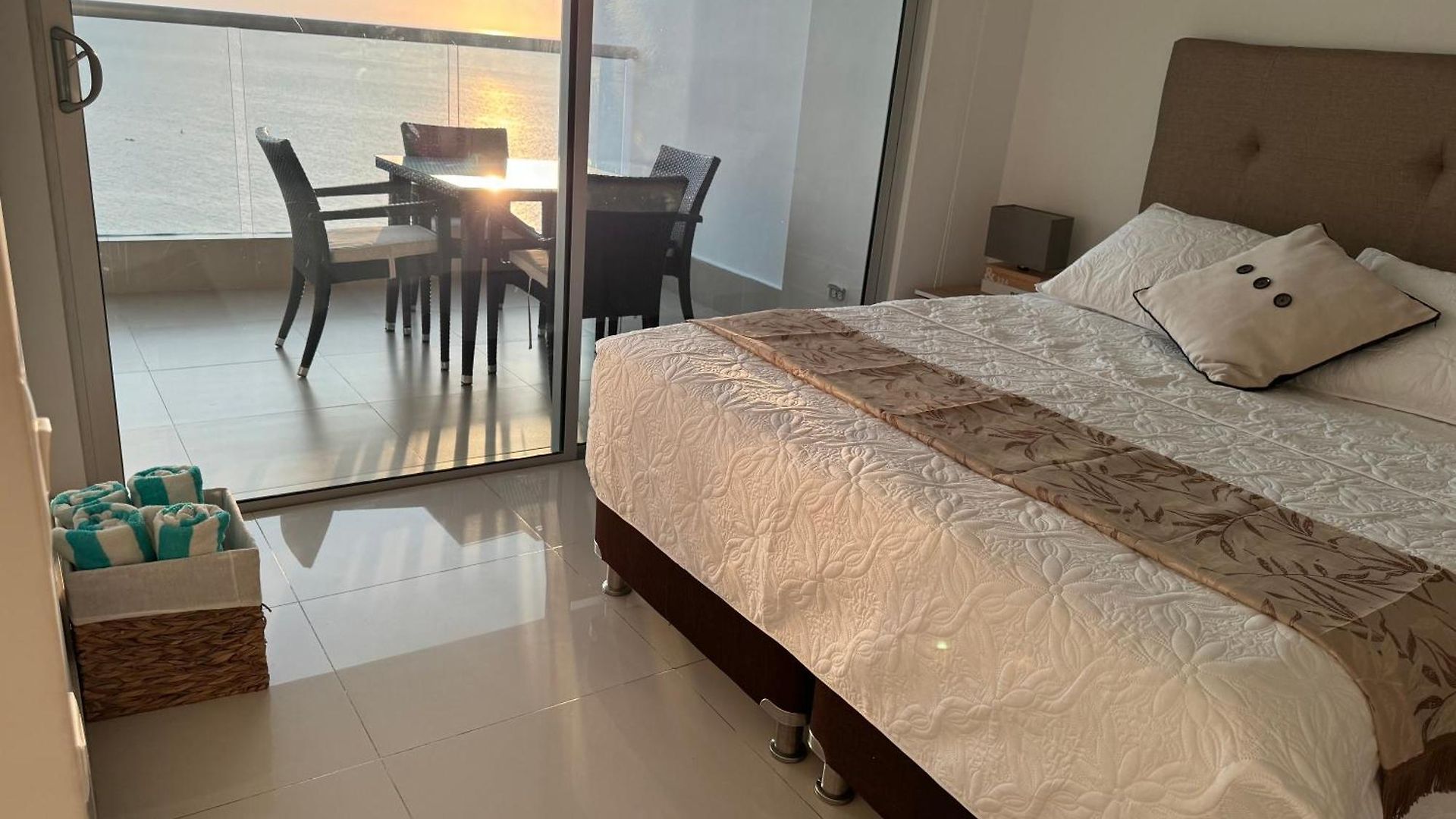 Apartamento Palmetto Sunset 3204
